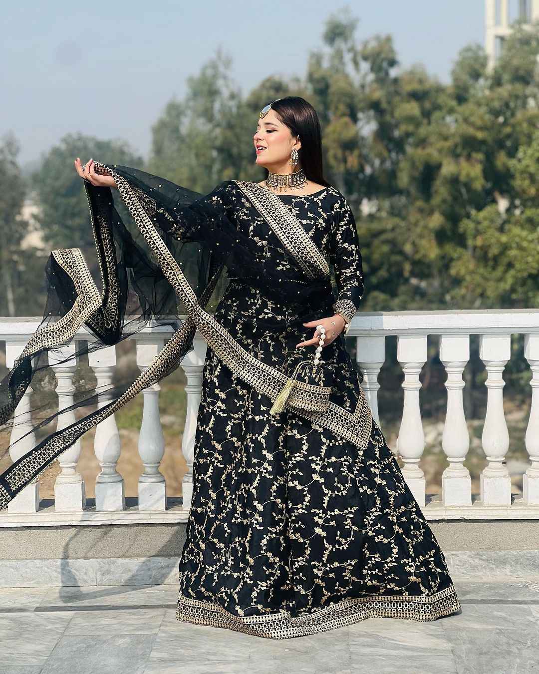 Embroidered Lehenga With Potli Bag