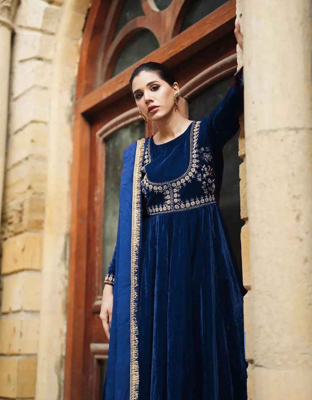 Velvet Embroided Maxi With Lace Dupatta And Trouser
